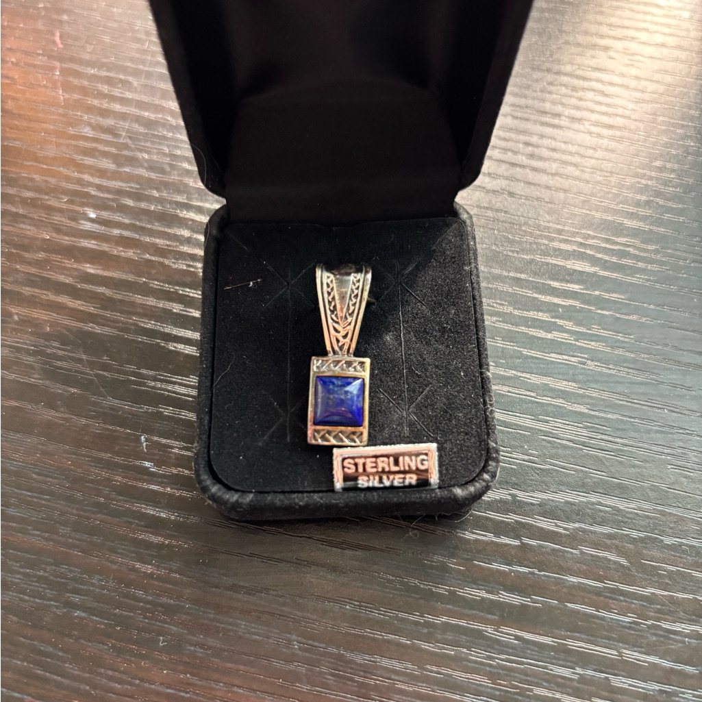 Vintage Sterling Silver Pendant With Blue Lapis Stone
